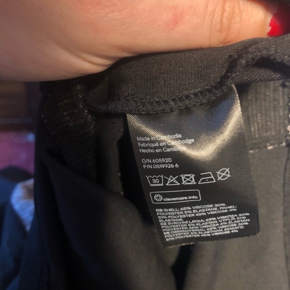 Slimming black and gray dress - Picture 4 of 5